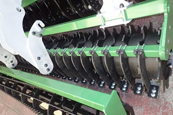 Grote foto rollen kooi rol raster rollen spiralle rollen enz uit voorraad leverbaar agrarisch akkerbouw