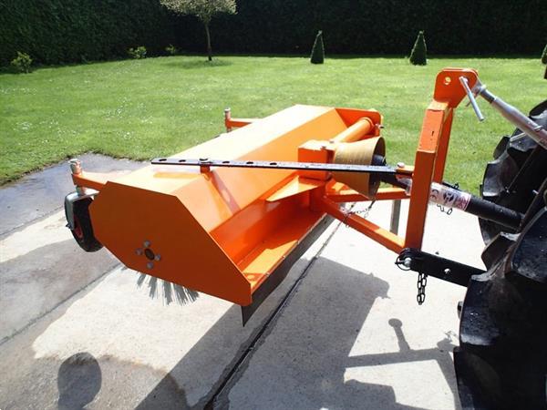 Grote foto eco line borstel 125 cm op aftakas agrarisch tractor toebehoren