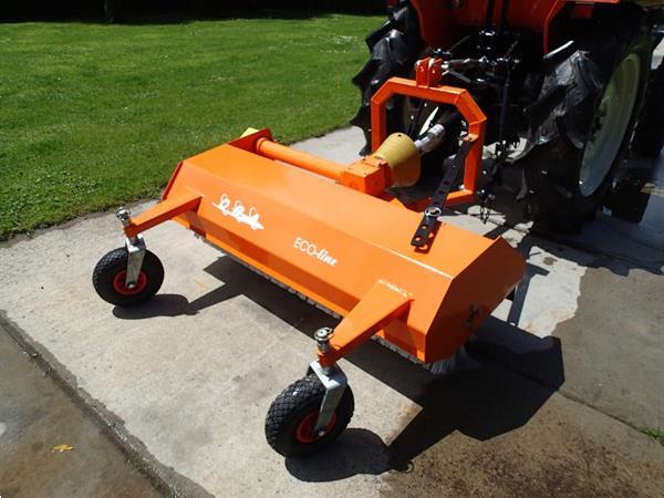 Grote foto eco line borstel 125 cm op aftakas agrarisch tractor toebehoren