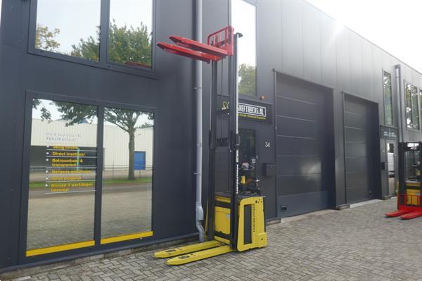 Grote foto vs 20904 bj2015 elektrische stapelaar hyster initiele lift doe het zelf en verbouw hefwerktuigen