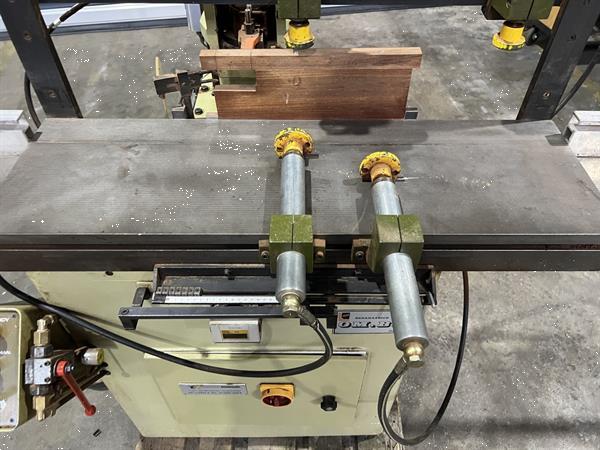 Grote foto horizontale gatensteekmachine freesmachine masterwood omb1 doe het zelf en verbouw ijzerwaren en bevestigingsmiddelen