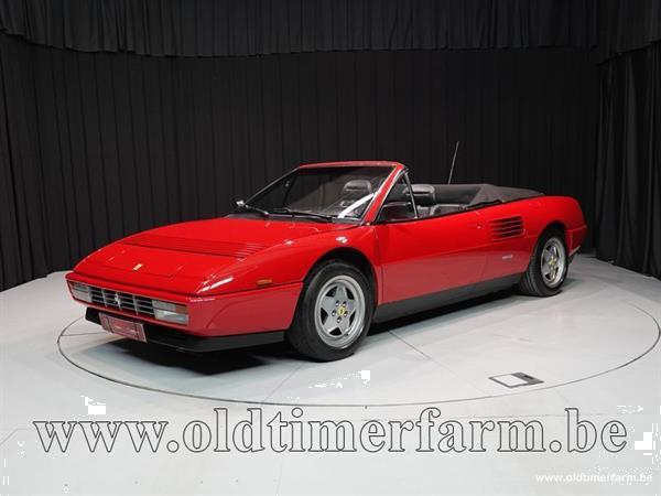 Grote foto ferrari mondial t cabriolet 91 auto ferrari