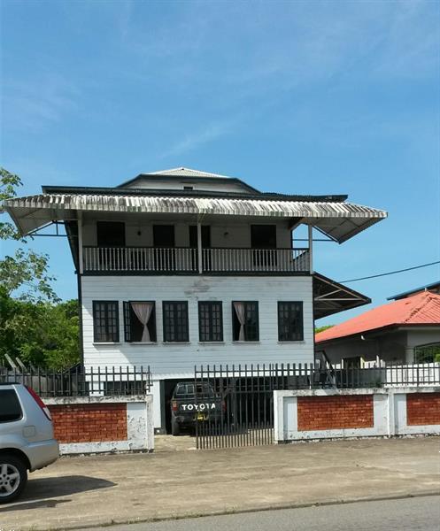 Grote foto te koop woning buitenland suriname paramaribo huizen en kamers bestaand buiten europa