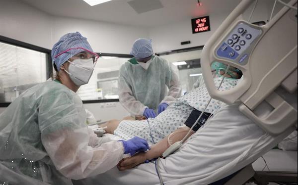 Grote foto je souhaite fait un don de 358000 euros boeken geschiedenis vaderland