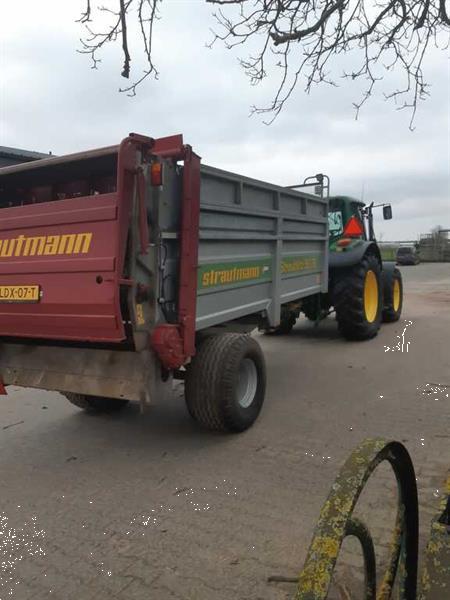 Grote foto strautmann mestverspreider agrarisch strooiers