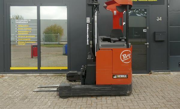 Grote foto vs 20926 bj2006 triplex reachtruck bt rre2 weinig uren doe het zelf en verbouw hefwerktuigen