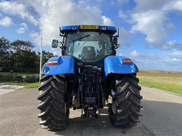 Grote foto new holland t7.210 agrarisch tractoren