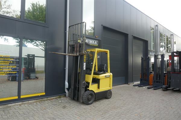 Grote foto vs 20919 elektrische triplex heftruck hyster 2 5ton sideshift agrarisch heftrucks