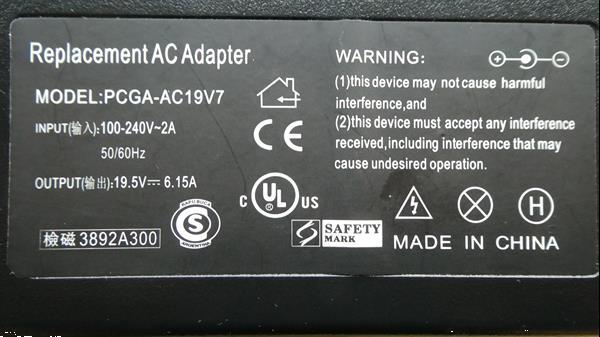 Grote foto adapter voor laptop computers en software kabels en voeding