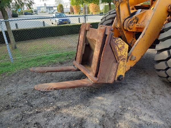 Grote foto hyundai hl 35 shovel loader palletvork agrarisch shovels