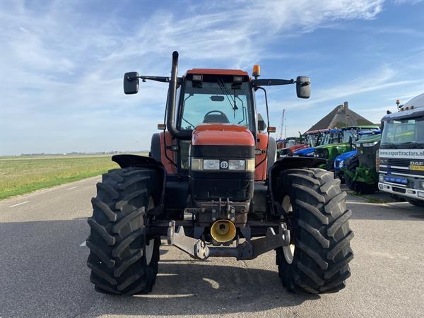 Grote foto new holland m160 agrarisch tractoren