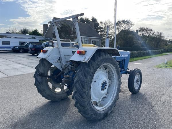 Grote foto ford 3000 agrarisch tractoren