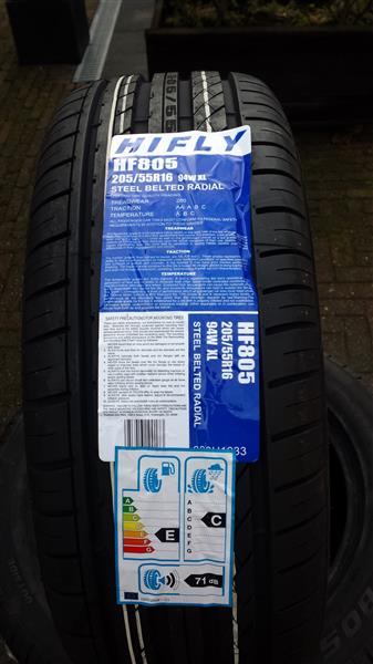 Grote foto 205 55r16 91 v blazer comasail nieuw 75 euro auto onderdelen banden en velgen