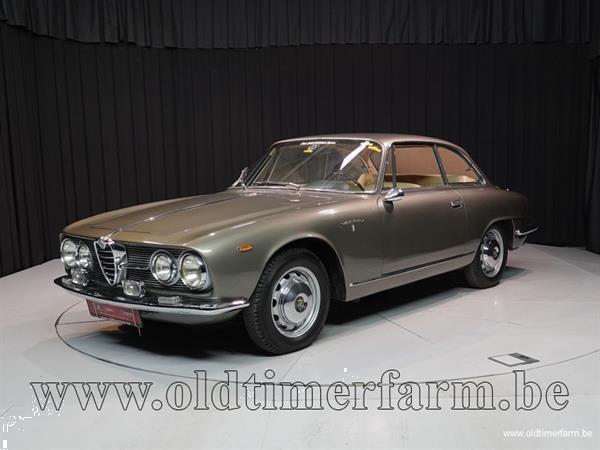 Grote foto alfa romeo 2000 sprint 61 auto alfa romeo