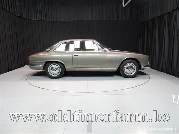 Grote foto alfa romeo 2000 sprint 61 auto alfa romeo