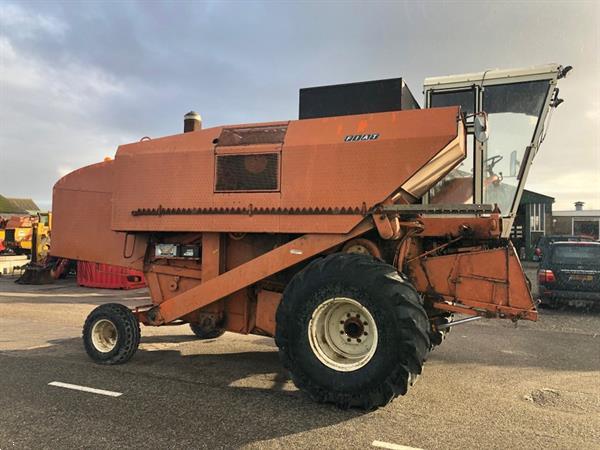 Grote foto laverda m152 agrarisch maaidorsers