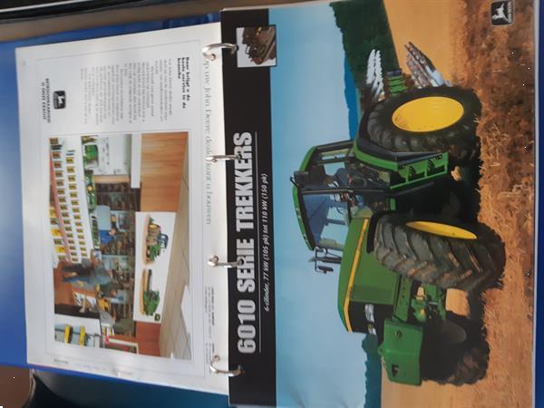 Grote foto techn. prod. info manual over de typen johndeere agrarisch tractoren