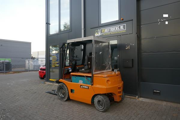 Grote foto vs 20937 elektrische heftruck still r60 35 3500mm goede accu agrarisch heftrucks