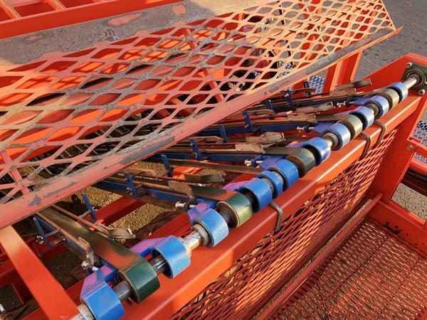 Grote foto ferrari rotostrapp plantmachine zelfrijdend 6 rij 210 cm agrarisch zaaimachines