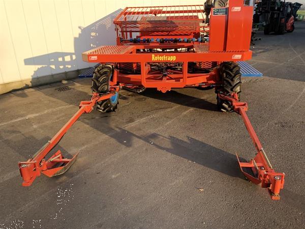 Grote foto zelfrijdende ferrari rotostrapp halfautomatische plantmachine met 6 rijen agrarisch zaaimachines