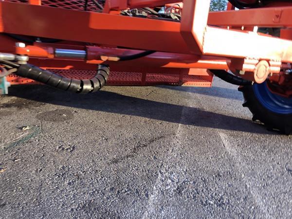 Grote foto ferrari rotostrapp plantmachine zelfrijdend 6 rij 210 cm agrarisch zaaimachines
