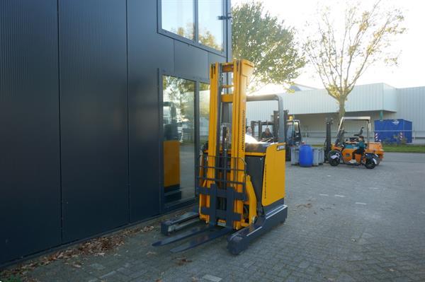 Grote foto vs 20939 tripex reachtruck jungheinrich etv112 freelift 5.900mm doe het zelf en verbouw hefwerktuigen