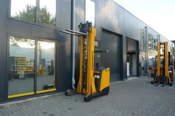 Grote foto vs 20942 triplex reachtruck jungheinrich etv214 7.700mm doe het zelf en verbouw hefwerktuigen