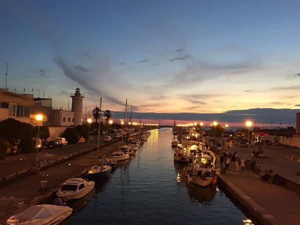 Grote foto mobile homes aan zee itali te huur. vakantie italie