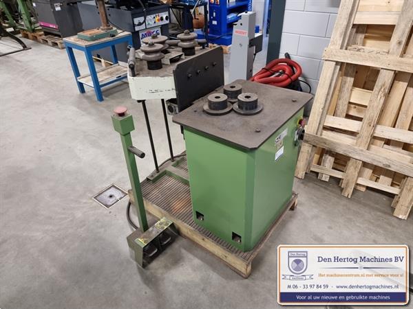 Grote foto profielwals uwm as 30mm buizenbuiger 400v doe het zelf en verbouw gereedschappen en machines