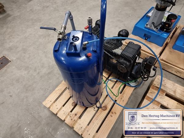 Grote foto compressor 230v tank 50l compact doe het zelf en verbouw gereedschappen en machines