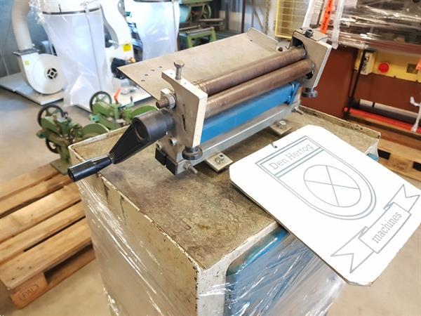 Grote foto werkbank wals mini 300x1mm handslinger compact doe het zelf en verbouw gereedschappen en machines