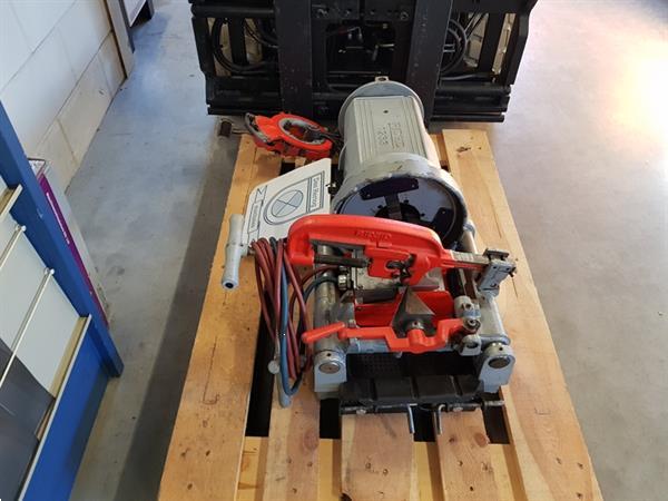 Grote foto ridgid 1233 draadsnijmachine 230v voetpedaal doe het zelf en verbouw gereedschappen en machines