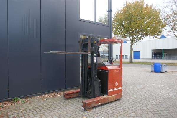 Grote foto vs 20941 reachtruck bt rt1350 freelift 4400mm doe het zelf en verbouw hefwerktuigen