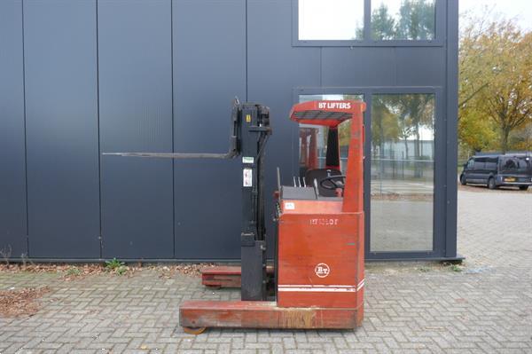 Grote foto vs 20941 reachtruck bt rt1350 freelift 4400mm doe het zelf en verbouw hefwerktuigen