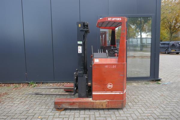 Grote foto vs 20941 reachtruck bt rt1350 freelift 4400mm doe het zelf en verbouw hefwerktuigen