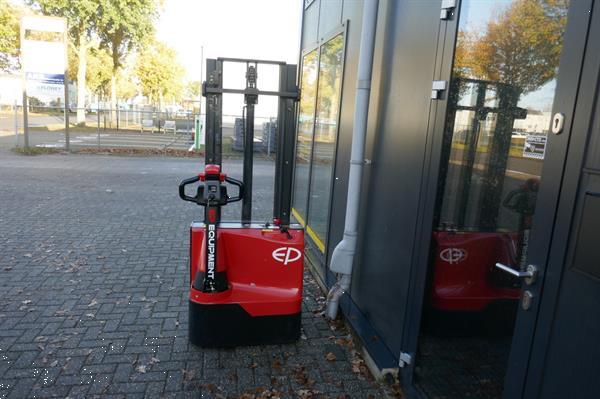 Grote foto vs 20965 bj2019 elektrische stapelaar ep es15 2.600mm doe het zelf en verbouw hefwerktuigen