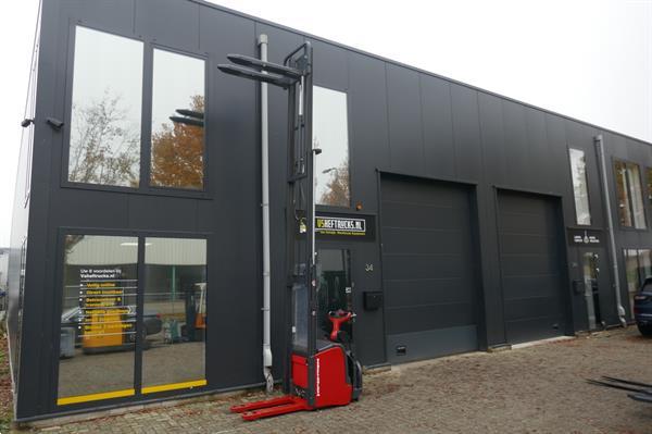 Grote foto vs 20963 elektrische triplex stapelaar linde freelift 4716mm doe het zelf en verbouw hefwerktuigen
