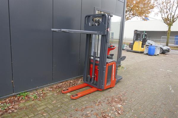 Grote foto vs 20962 elektrische triplex stapelaar linde freelift 4716mm doe het zelf en verbouw hefwerktuigen