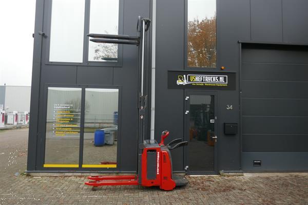 Grote foto vs 20960 elektrische stapelaar linde initiele lift 3324mm doe het zelf en verbouw hefwerktuigen