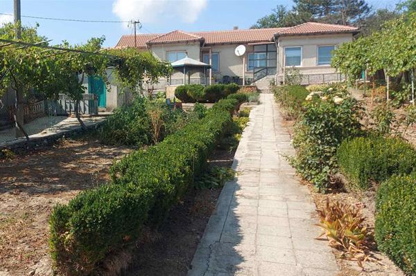 Grote foto landelijk huis half hectare op 3 km van zee huizen en kamers bestaand europa