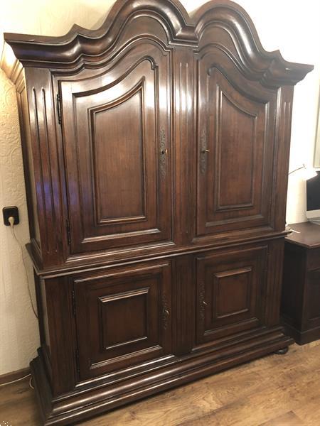 Grote foto kast strakke italiaanse barok wandkast noten huis en inrichting wandmeubels