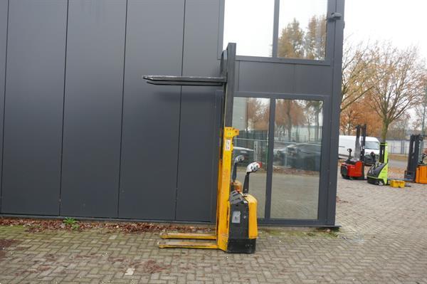 Grote foto vs 20976 elektrische stapelaar 2500mm 1000kg bj2008 doe het zelf en verbouw hefwerktuigen