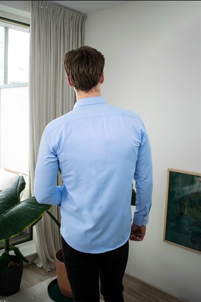 Grote foto overhemd lange mouw lichte blauw kleding heren overhemden