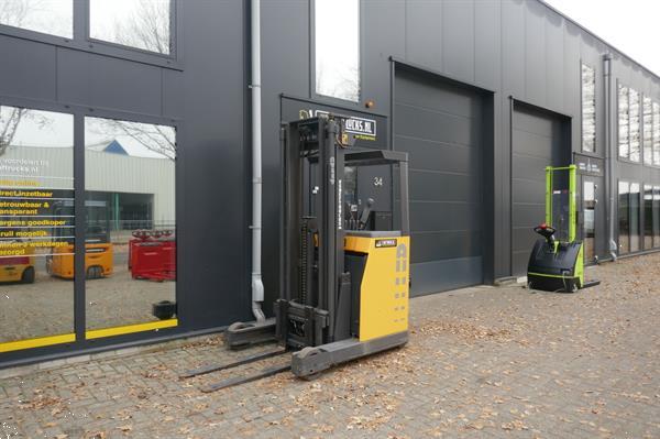 Grote foto vs 20957 elektrische reachtruck atlet 5700mm sideshift doe het zelf en verbouw hefwerktuigen