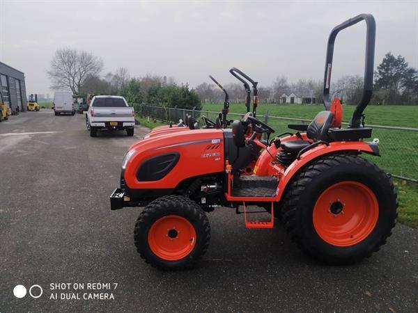 Grote foto kioti 35 pk ck2630 hst met voorlader actie agrarisch tractoren