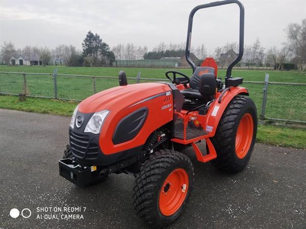 Grote foto kioti 35 pk ck2630 hst met voorlader actie agrarisch tractoren