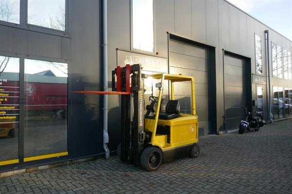 Grote foto vs 20998 elektrische triplex heftruck hyster e3.00xm agrarisch heftrucks