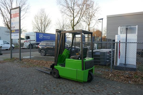 Grote foto vs 20996 elektrische heftruck clark 3300mm agrarisch heftrucks