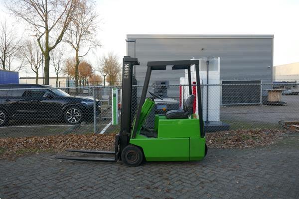 Grote foto vs 20996 elektrische heftruck clark 3300mm agrarisch heftrucks