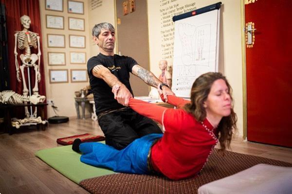 Grote foto thai yoga massage les in amsterdam sport en fitness yoga en pilates